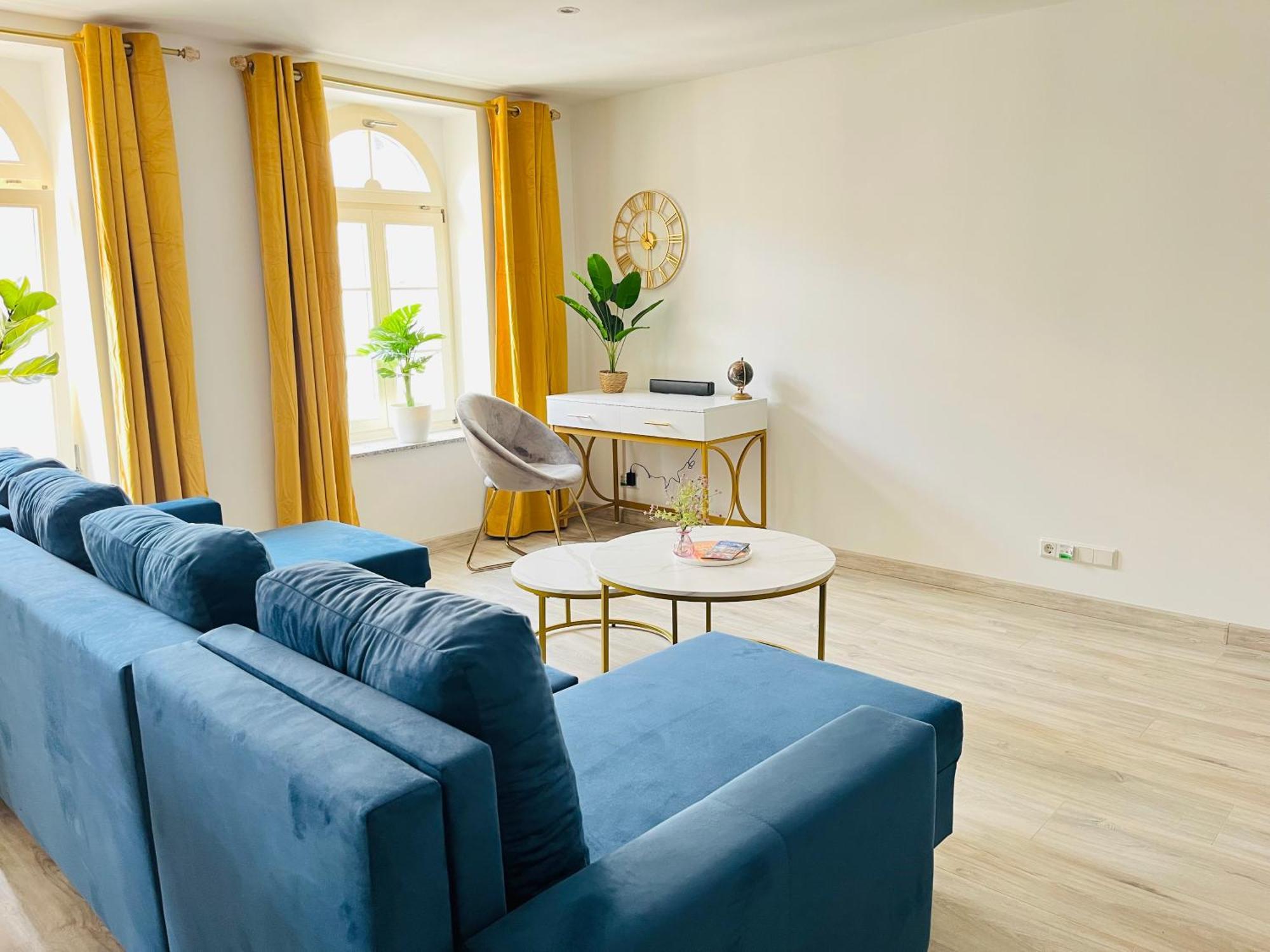 Filmap-Charmant-Modern-Zentral-Balkon-Beamer-Spieletisch Görlitz Extérieur photo