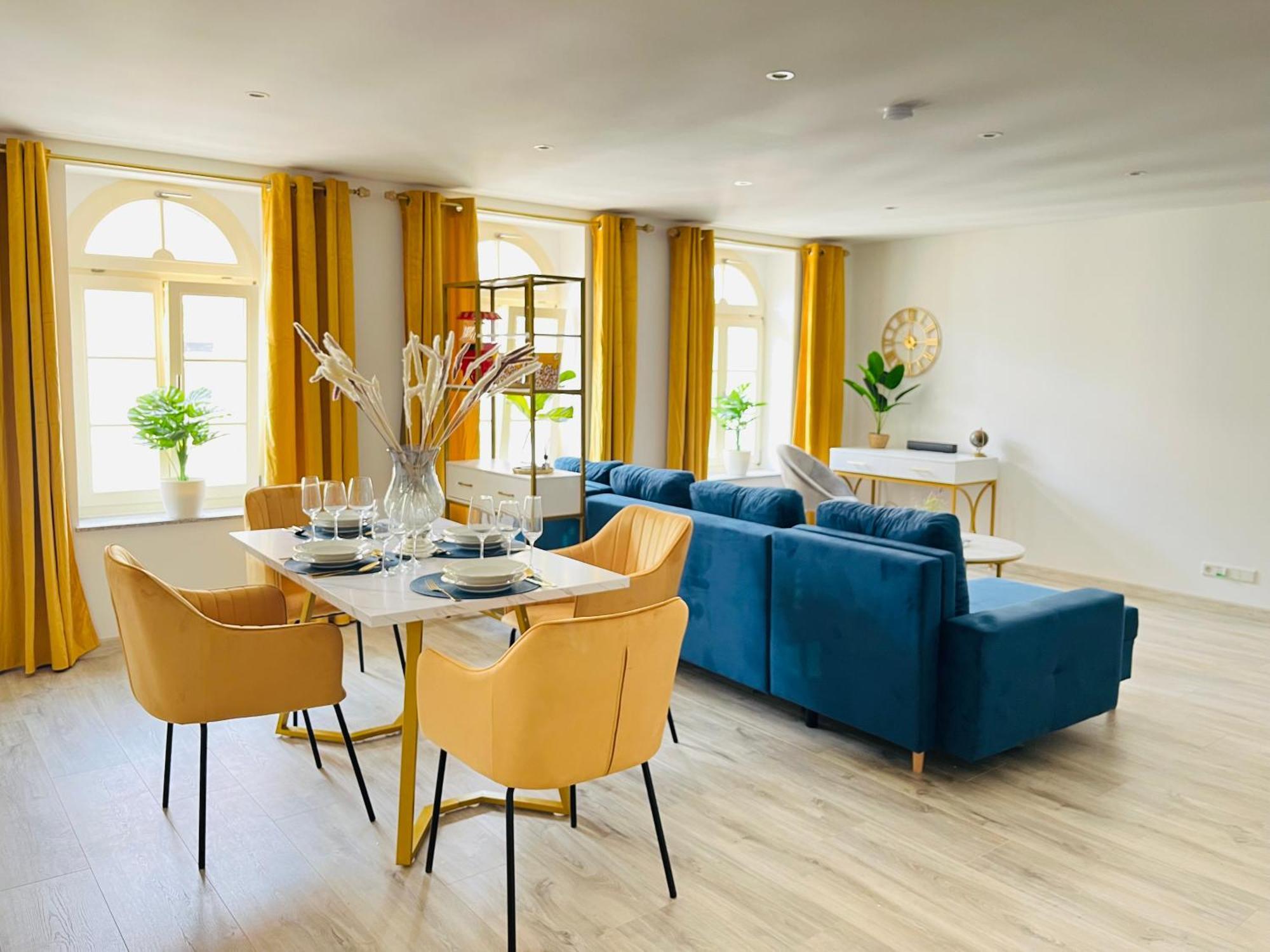 Filmap-Charmant-Modern-Zentral-Balkon-Beamer-Spieletisch Görlitz Extérieur photo